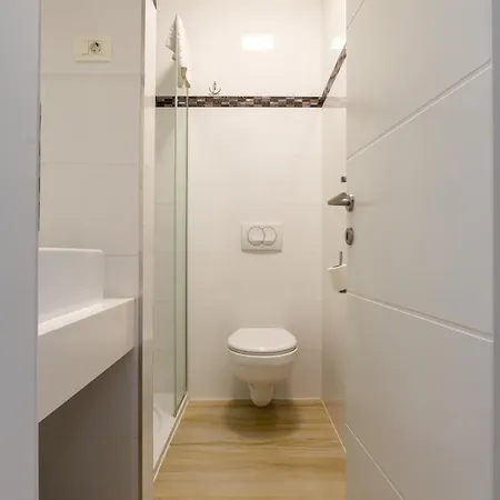 Apartments & Rooms Graso