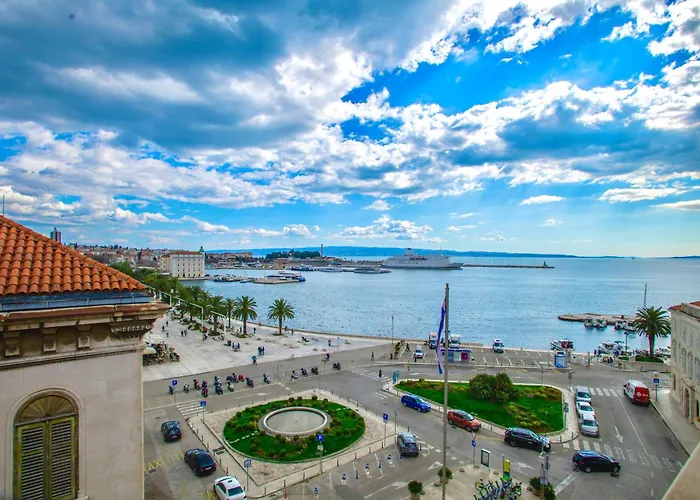 Apartments & Rooms Graso * Split